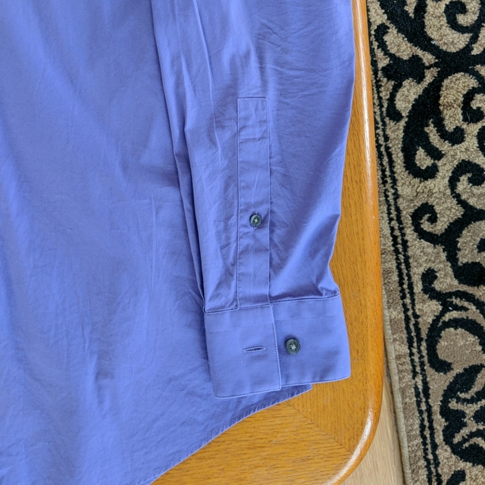 Men’s Slim Fit Dress Shirt in Light Purple - Picture 2 of 4